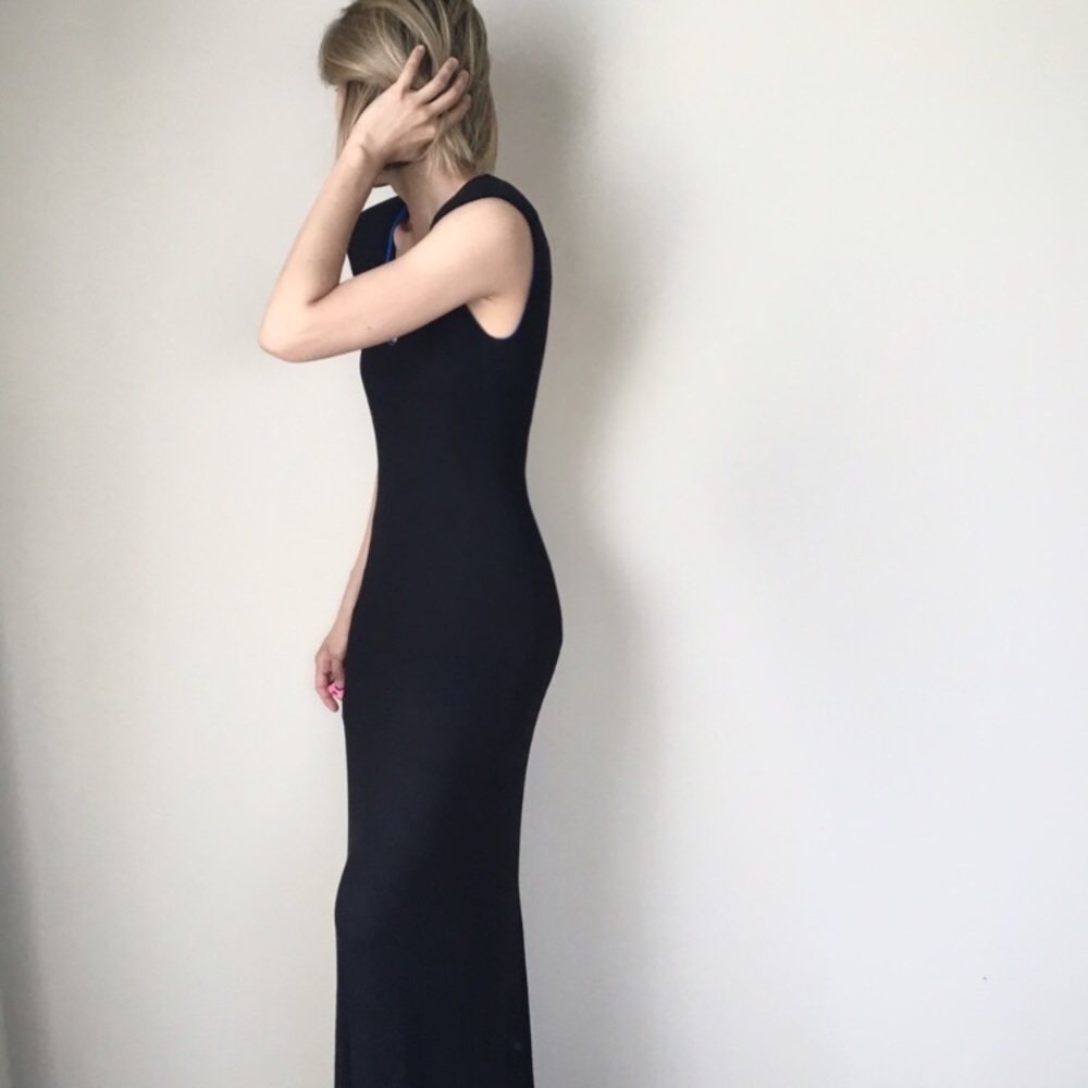 Charlize sexy back dress - Picture 3 of 4
